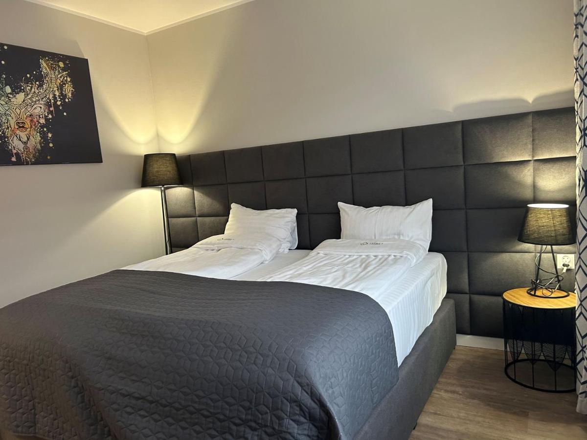 Apartamenty Lesna 1 Zielona Gora  Bagian luar foto